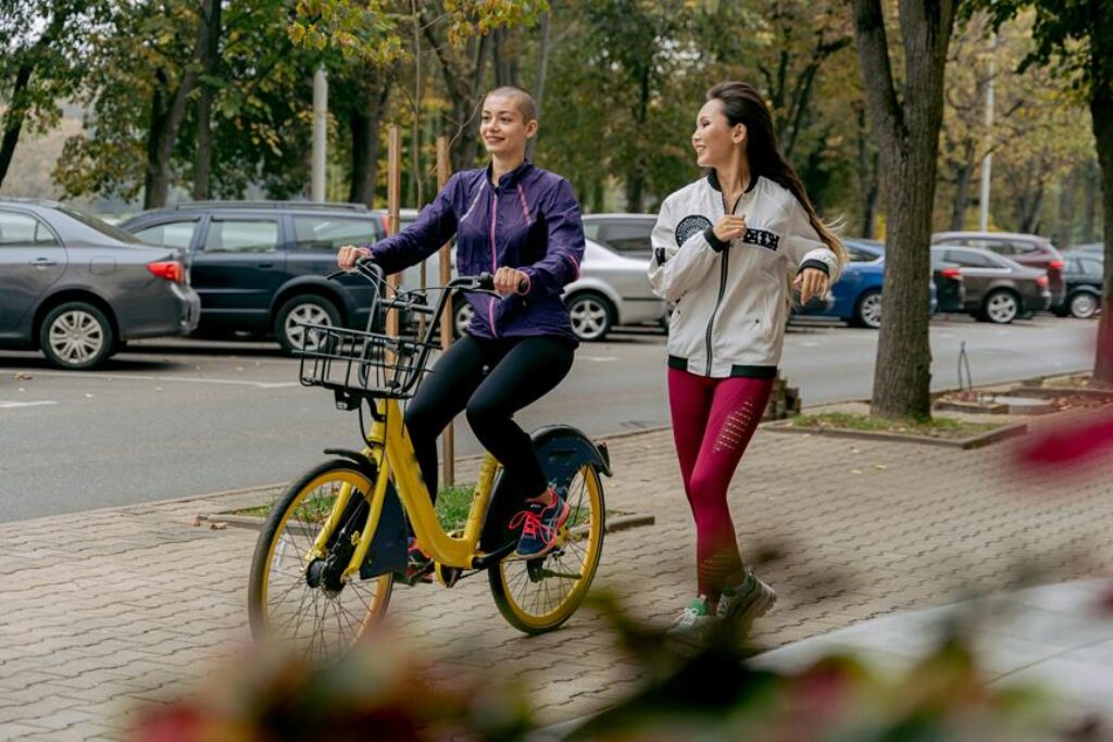 comparing running and cycling