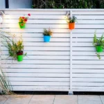 Minimalist Outdoor Décor: Less Is More