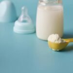 choosing between formula and breast milk