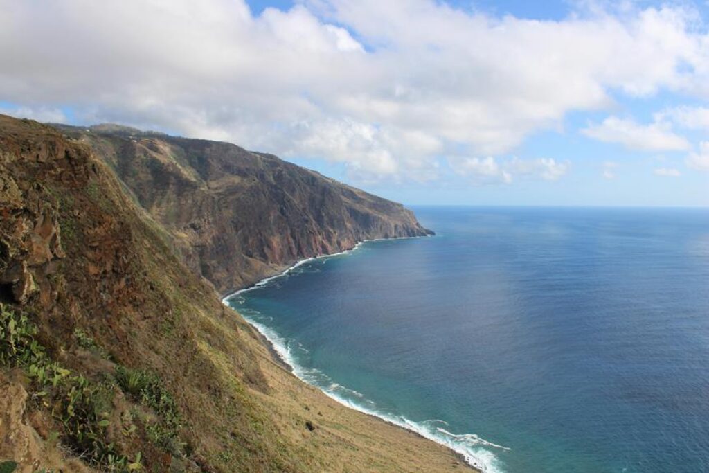 eco friendly travelers support locals