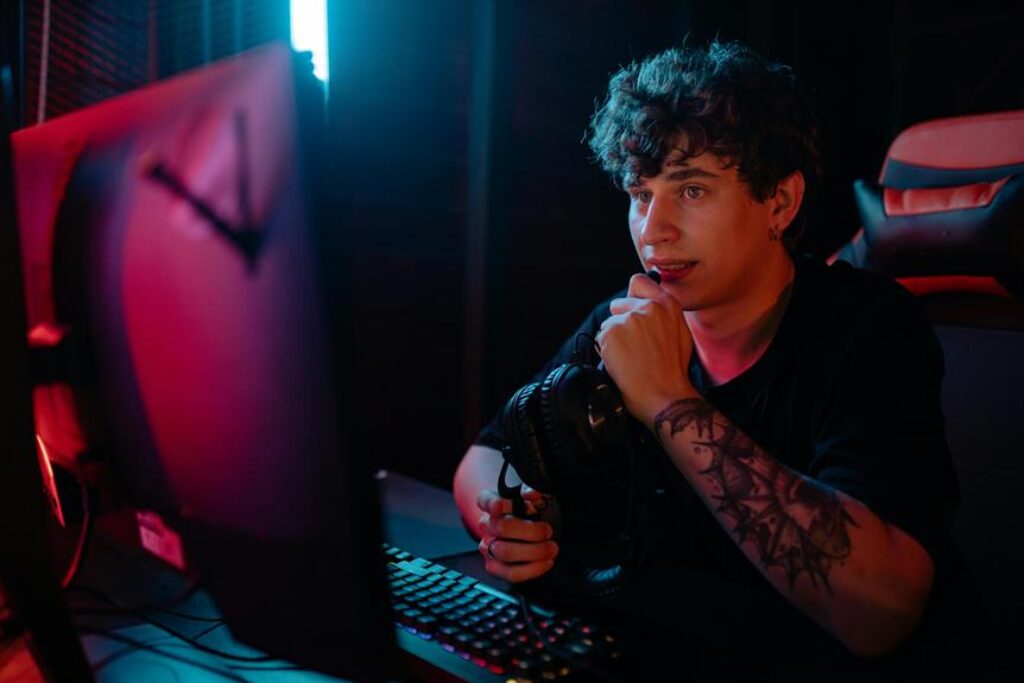 headset vs standalone microphones